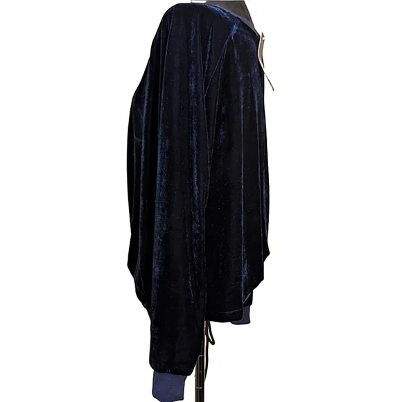 RDI Women's Long Sleeve Velour Tie Front Sweater Navy Size Small - Picture 2 of 9